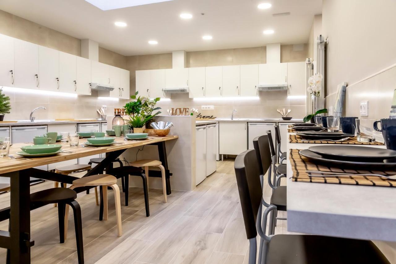 Residencia Canfranc Apartment Madrid